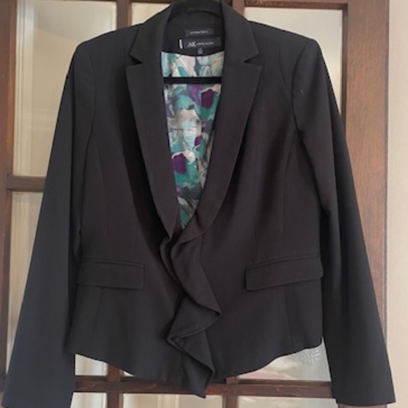 Anne Klein Black Blazer with Ruffles, Size 8 - Picture 1 of 6